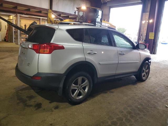 2015 TOYOTA RAV4 XLE - JTMRFREV2FD171297