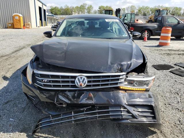 2017 VOLKSWAGEN PASSAT R-L - 1VWDT7A37HC041212