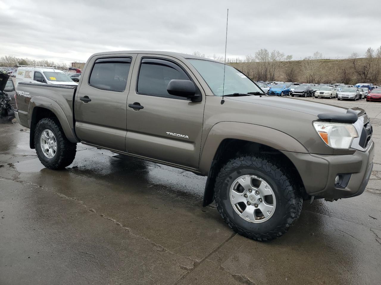 TOYOTA TACOMA DOUBLE CAB