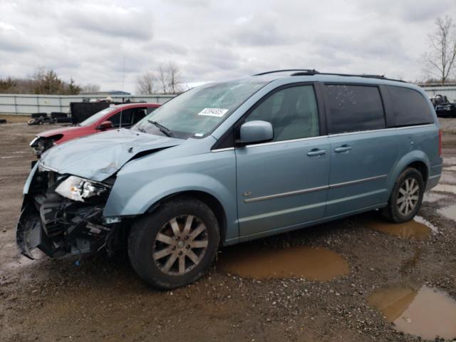 Global Auto Auctions: 2009 CHRYSLER TOWN & COU