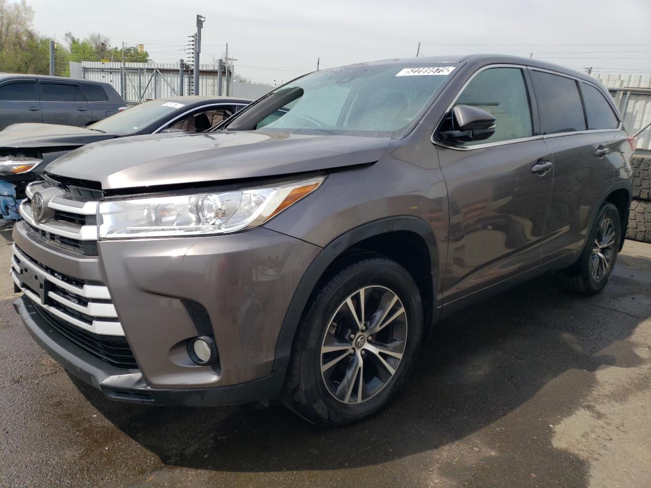 TOYOTA HIGHLANDER LE