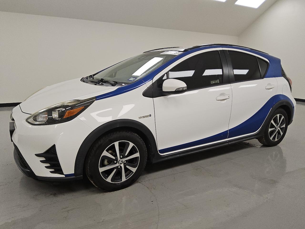 TOYOTA PRIUS C