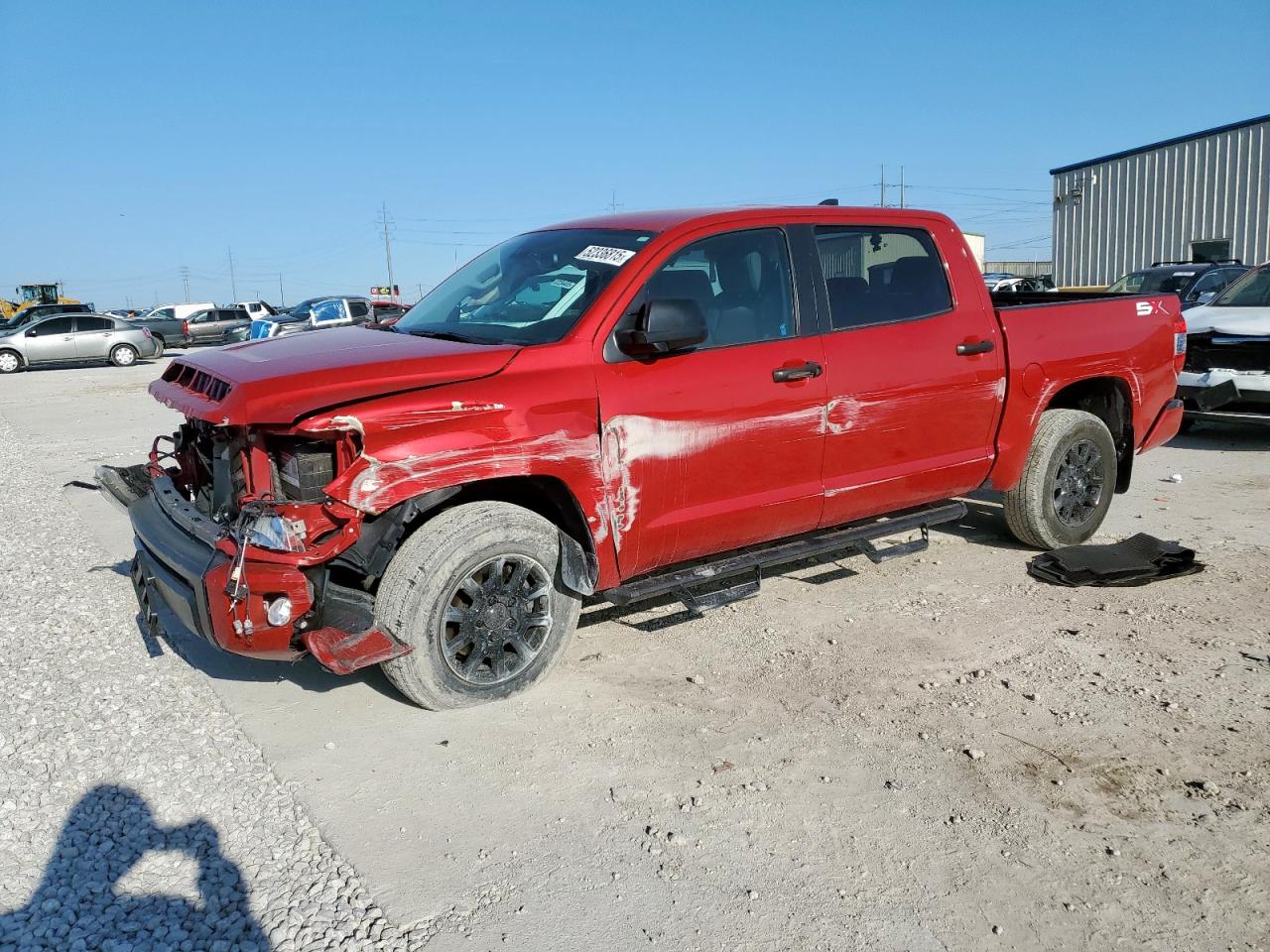 TOYOTA TUNDRA CREWMAX SR5