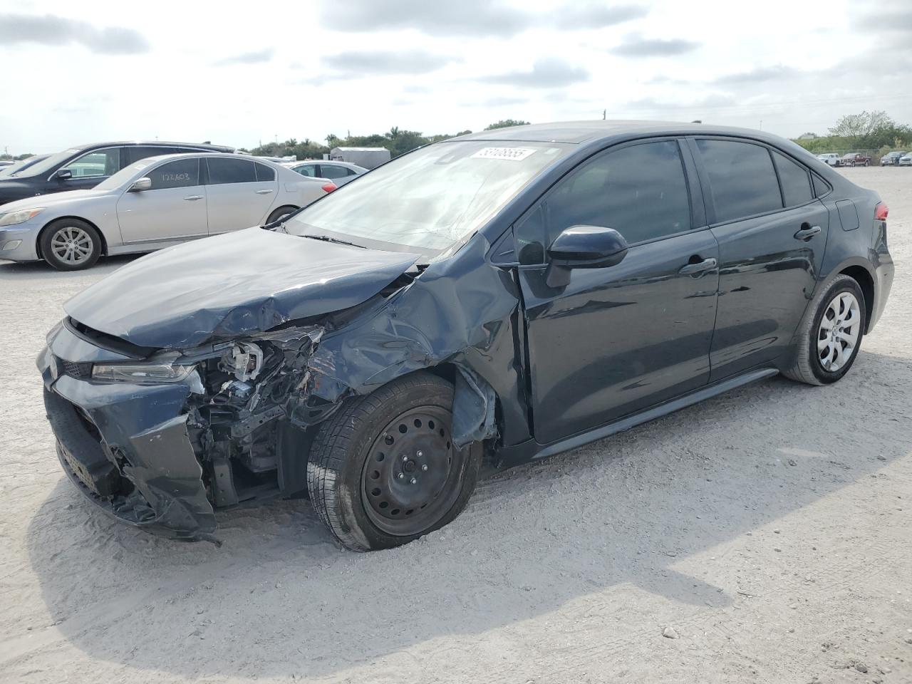 TOYOTA COROLLA LE