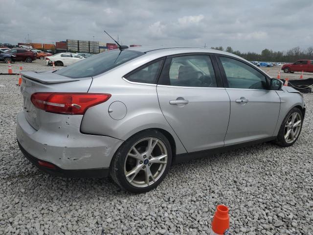 Vin: 1fadp3j22gl354941, lot: 54401135, ford focus titanium 20163