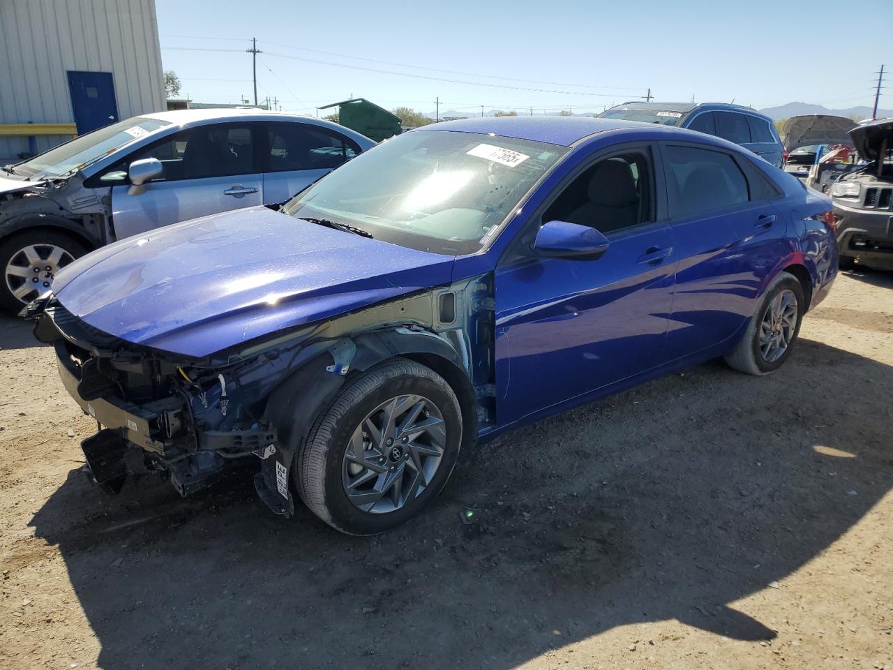 HYUNDAI ELANTRA BLUE