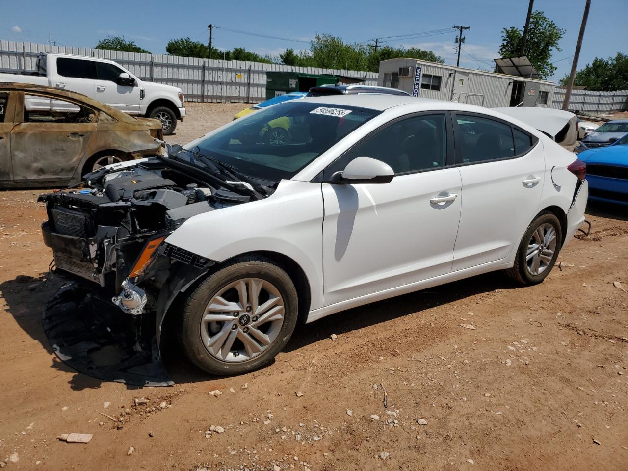 HYUNDAI ELANTRA SEL
