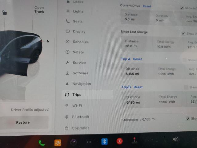 2024 TESLA MODEL Y - 7SAYGAEE5RF088151
