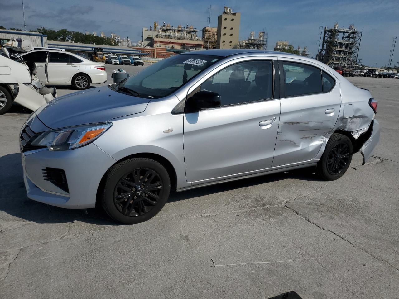 MITSUBISHI MIRAGE G4 ES