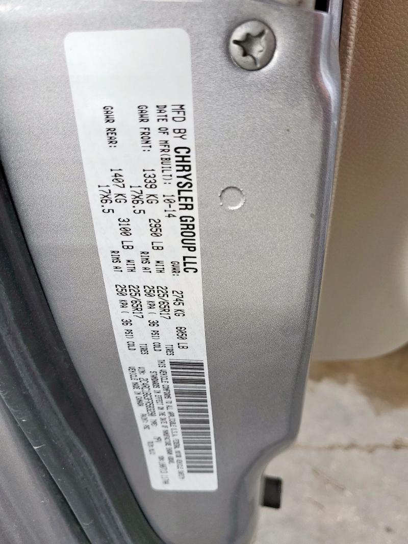 2015 CHRYSLER TOWN & COU 2C4RC1BG3FR583290