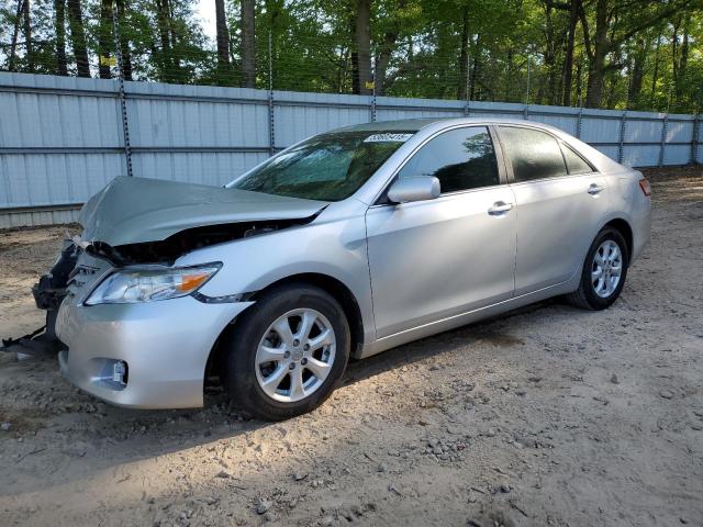 TOYOTA CAMRY BASE
