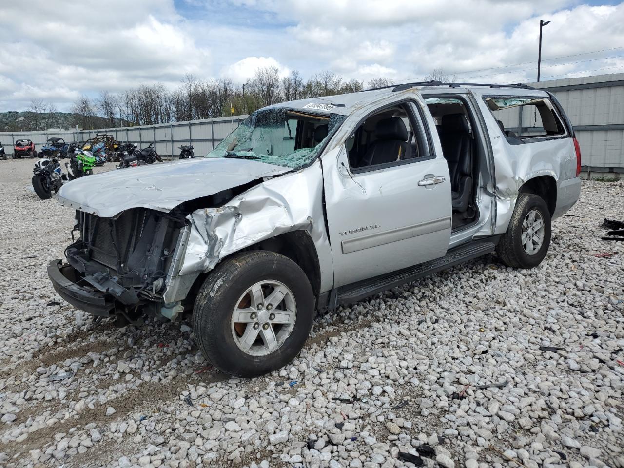 GMC YUKON K1500 SLT
