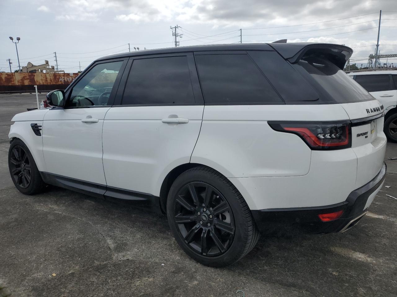 LAND ROVER RANGE ROVER HSE SILVER EDITION