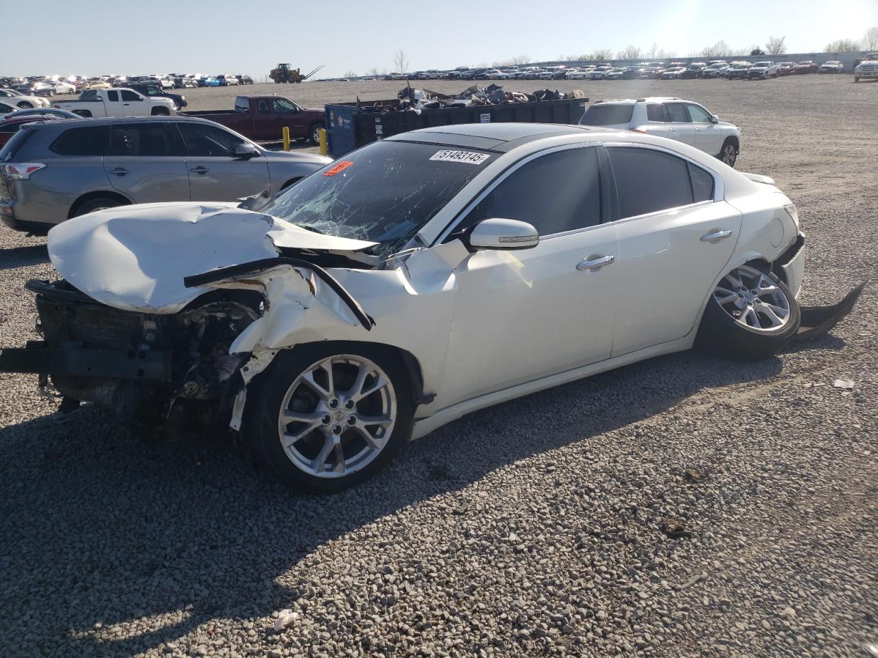 NISSAN MAXIMA S