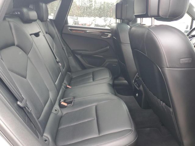 2016 PORSCHE MACAN S - WP1AB2A54GLB57090