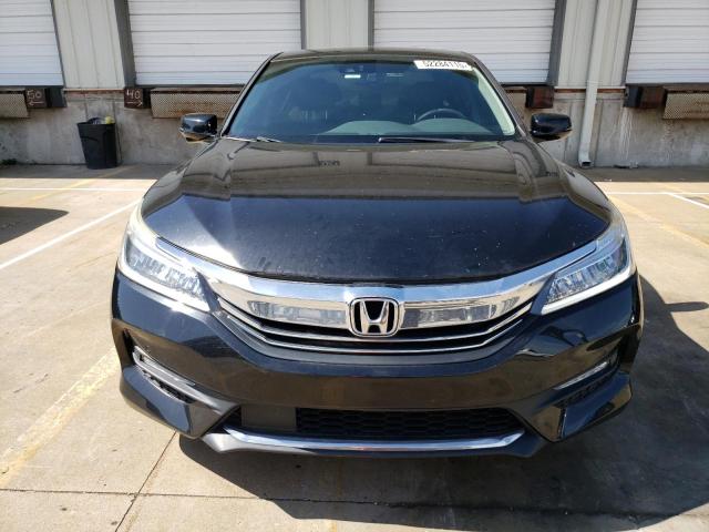 2017 HONDA ACCORD TOU - 1HGCR3F93HA009759