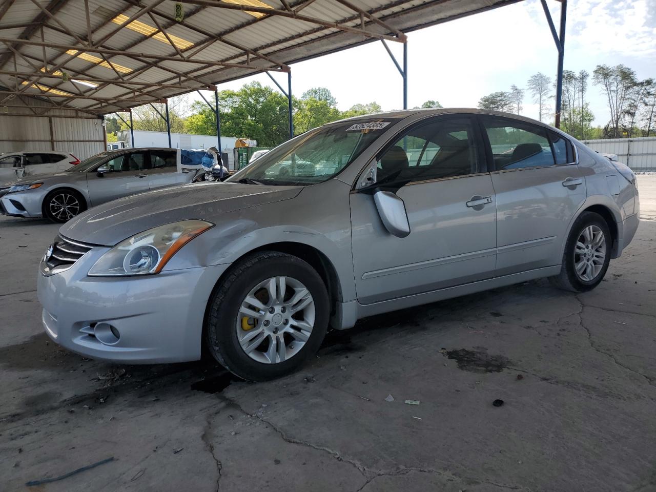 NISSAN ALTIMA BASE
