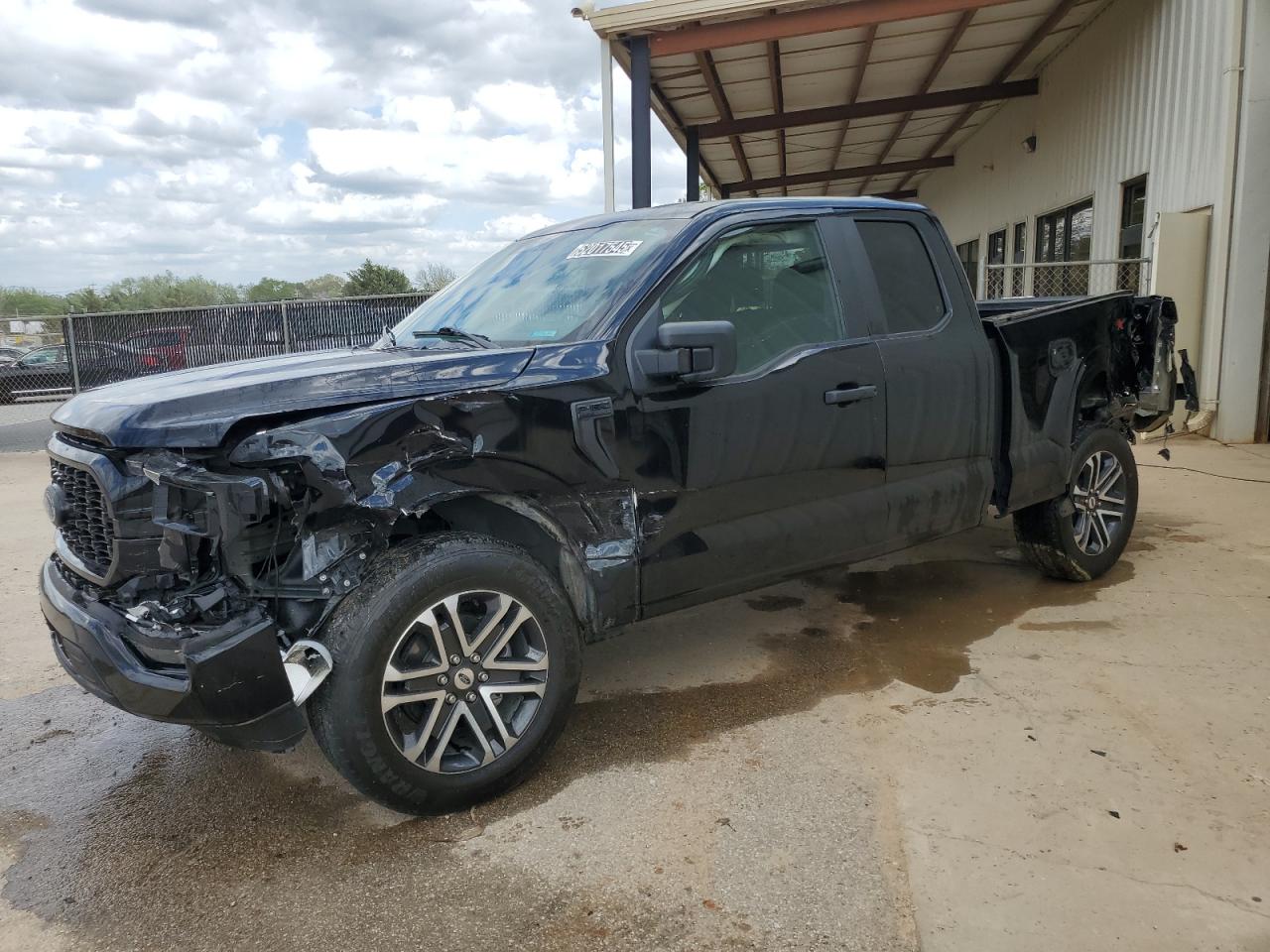 FORD F-150 2023