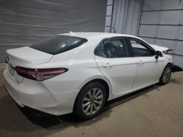 Vin: 4t1c11ak9lu863680, lot: 54130765, toyota camry le 20203
