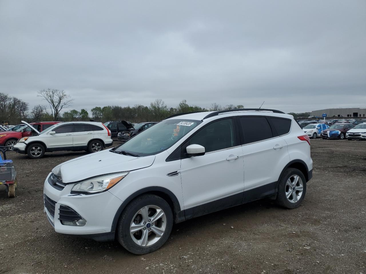 FORD ESCAPE SE