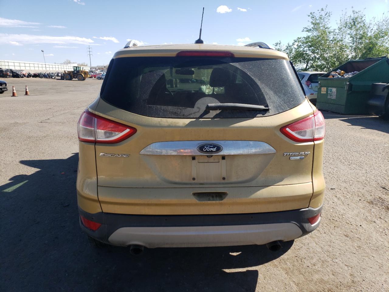 FORD ESCAPE TITANIUM