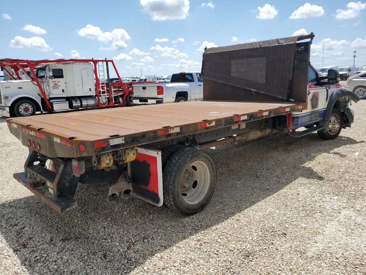 FORD F-550 SUPER DUTY