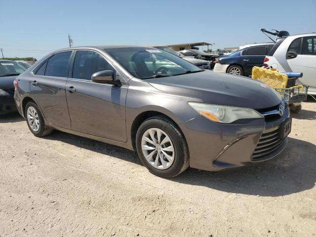 Vin: 4t1bf1fk2hu662717, lot: 52280245, toyota camry le 20174