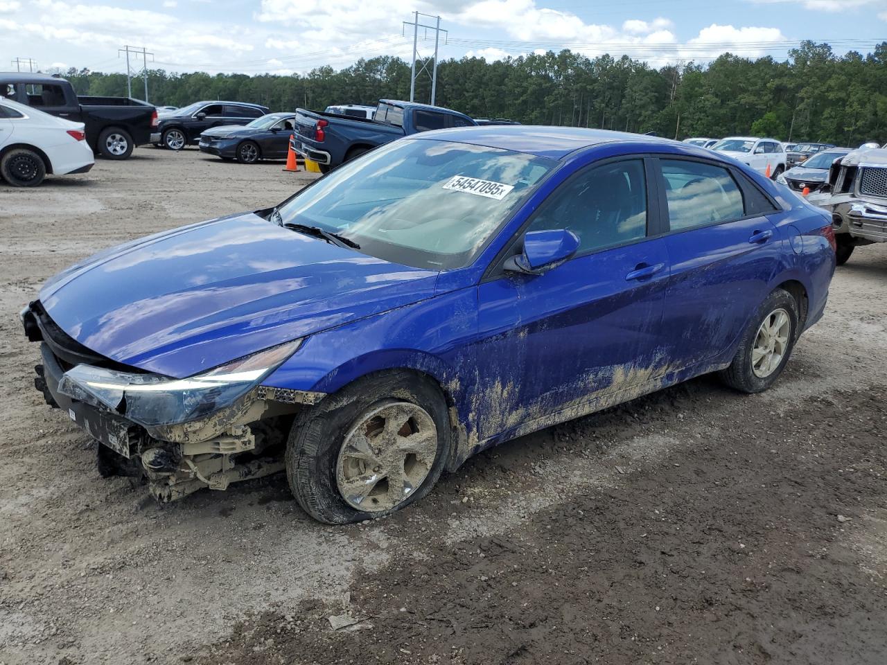 HYUNDAI ELANTRA SE