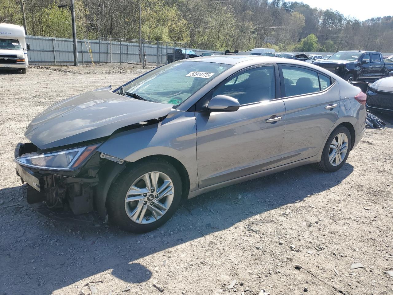 HYUNDAI ELANTRA SEL