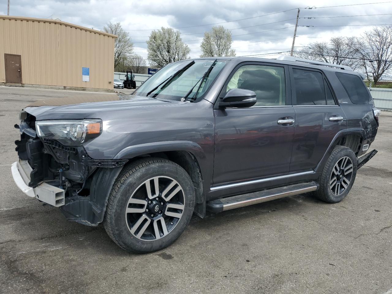 TOYOTA 4RUNNER SR5/SR5 PREMIUM