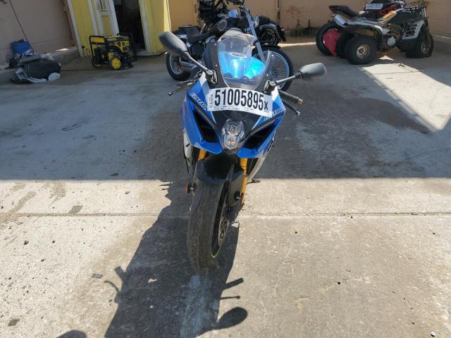 SUZUKI GSX-R1000 2023 blue  gas JS1DM11H8P7100522 photo #3