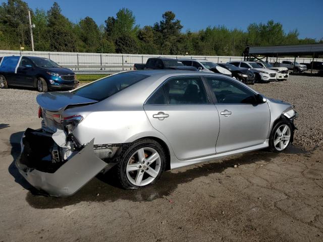 Vin: 4t1bf1fk7cu141226, lot: 53073945, toyota camry base 20123