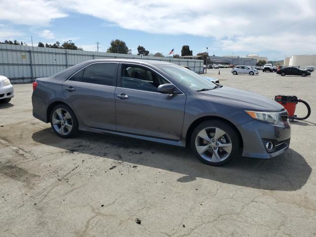 Vin: 4t1bk1fk5eu550341, lot: 52633595, toyota camry se 20144