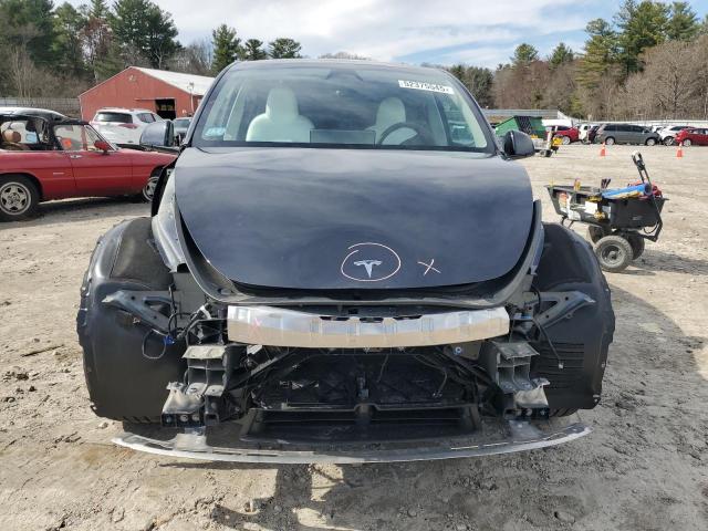 2024 TESLA MODEL Y - 7SAYGAEE5RF214010