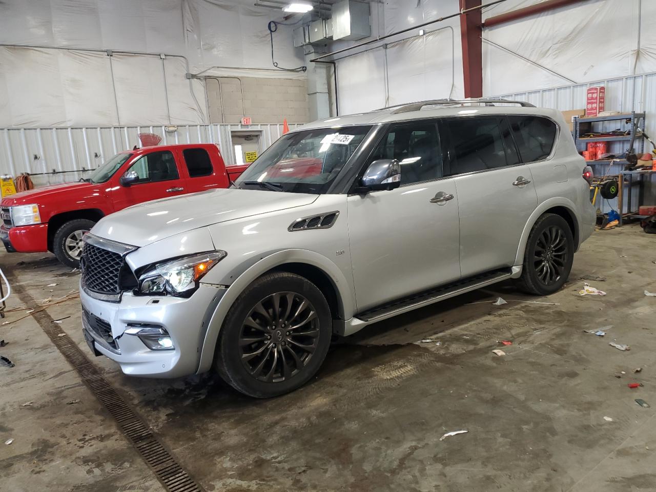 INFINITI QX80