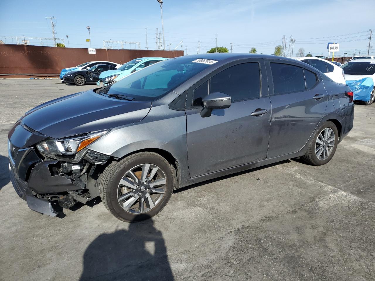 NISSAN VERSA SV