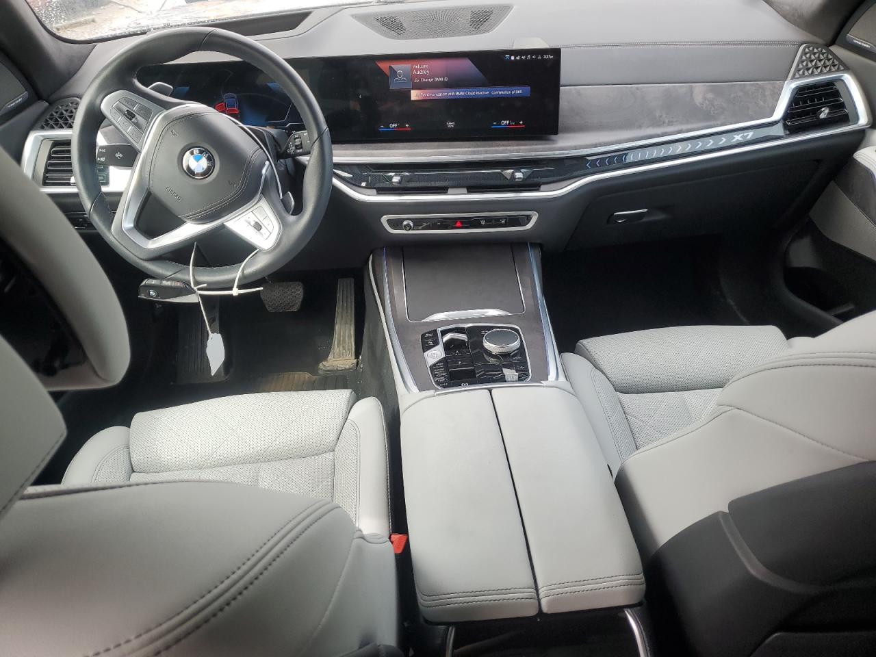 BMW X7 XDRIVE40I