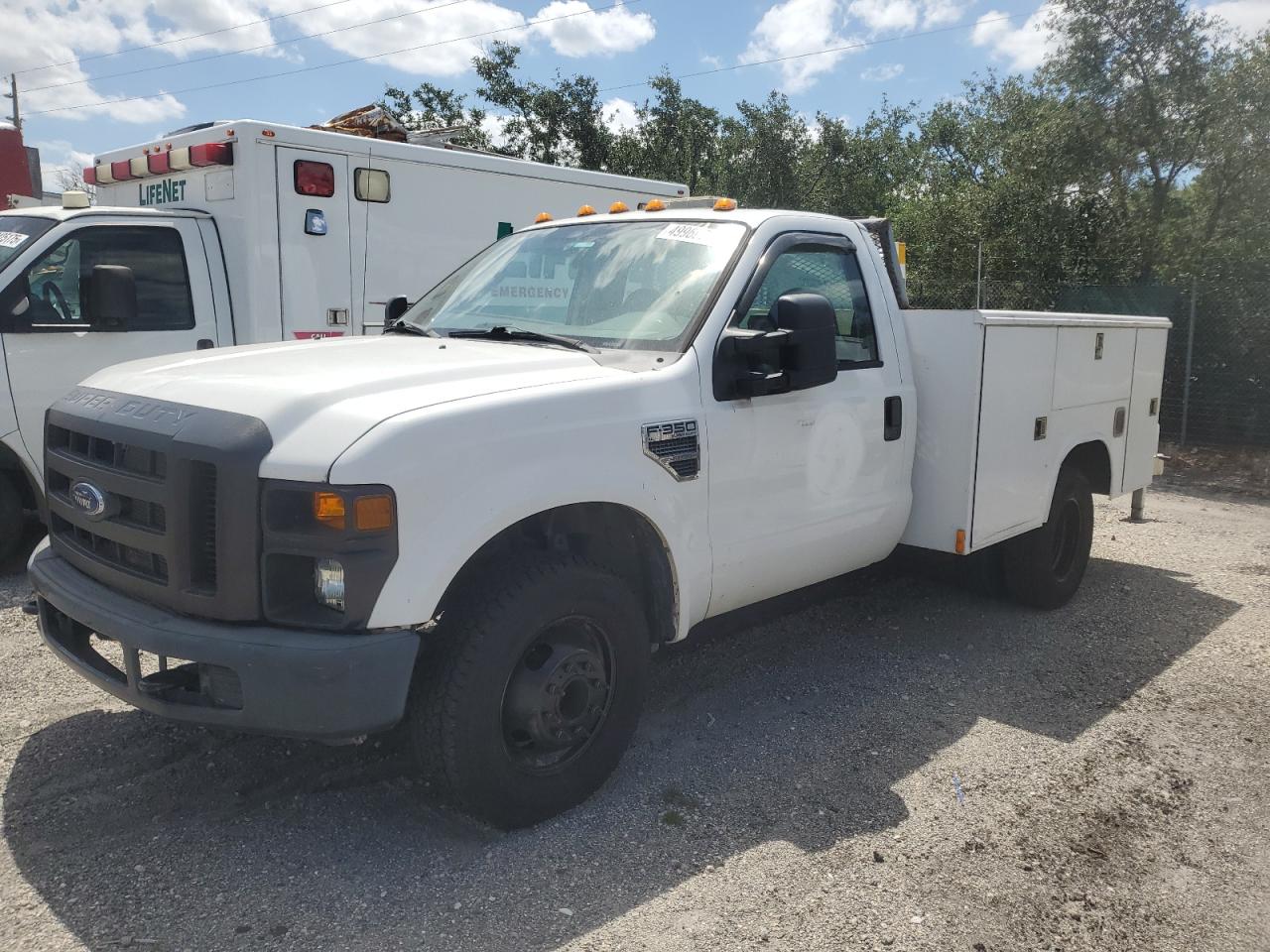 FORD F-350 SUPER DUTY