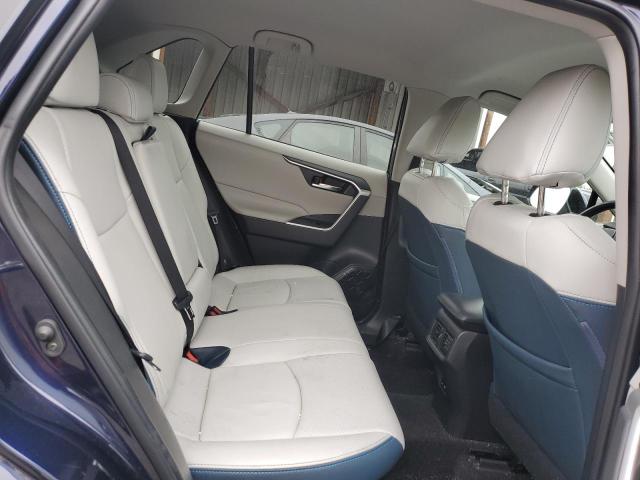 2022 TOYOTA RAV4 XLE - 4T3RWRFVXNU059928