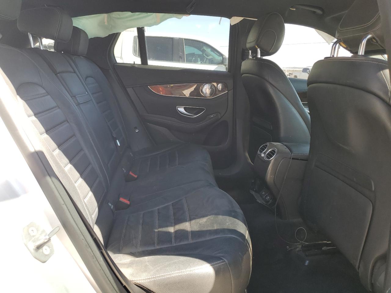 MERCEDES-BENZ GLC-CLASS 300