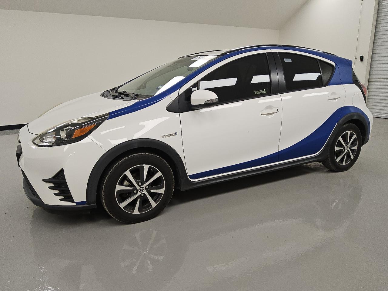 TOYOTA PRIUS C