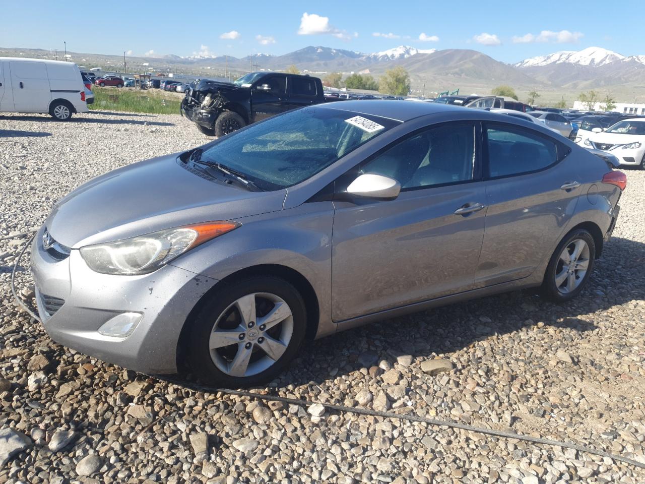 HYUNDAI ELANTRA GLS