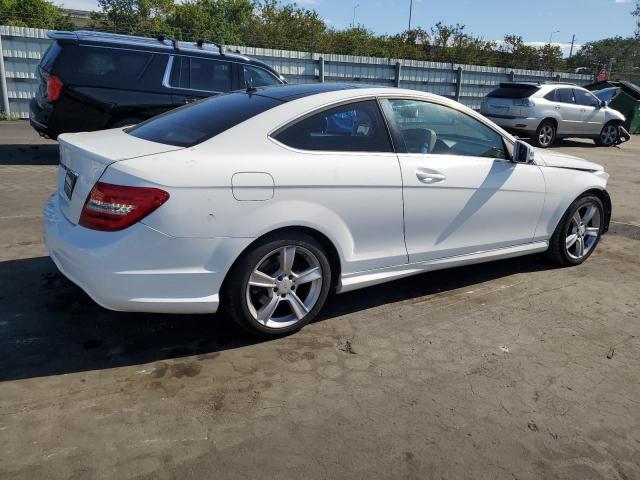 Vin: wddgj4hb7eg291559, lot: 51951685, mercedes-benz c-class 250 20143