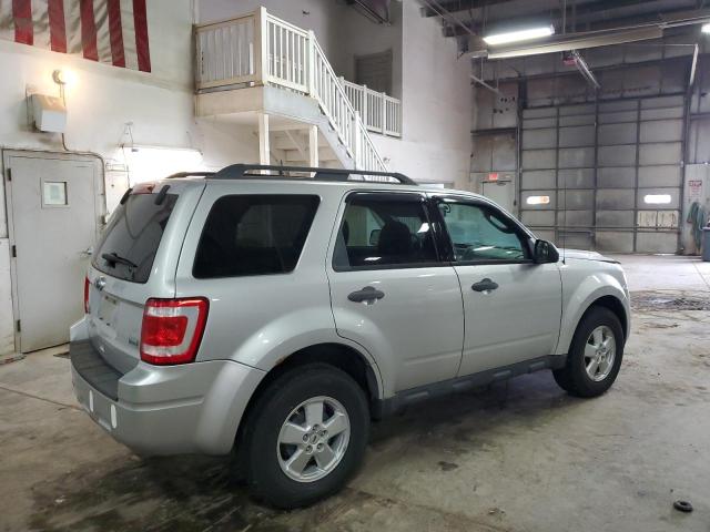 Vin: 1fmcu9dg1akc23632, lot: 54758385, ford escape xlt 20103