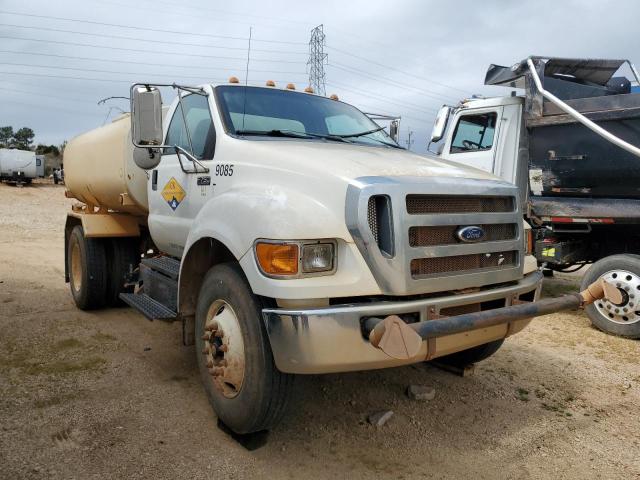 Global Auto Auctions: 2013 FORD F750 SUPER