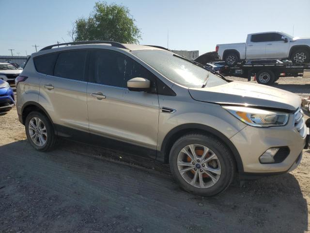 Vin: 1fmcu0gdxjua54938, lot: 52832125, ford escape se 20184