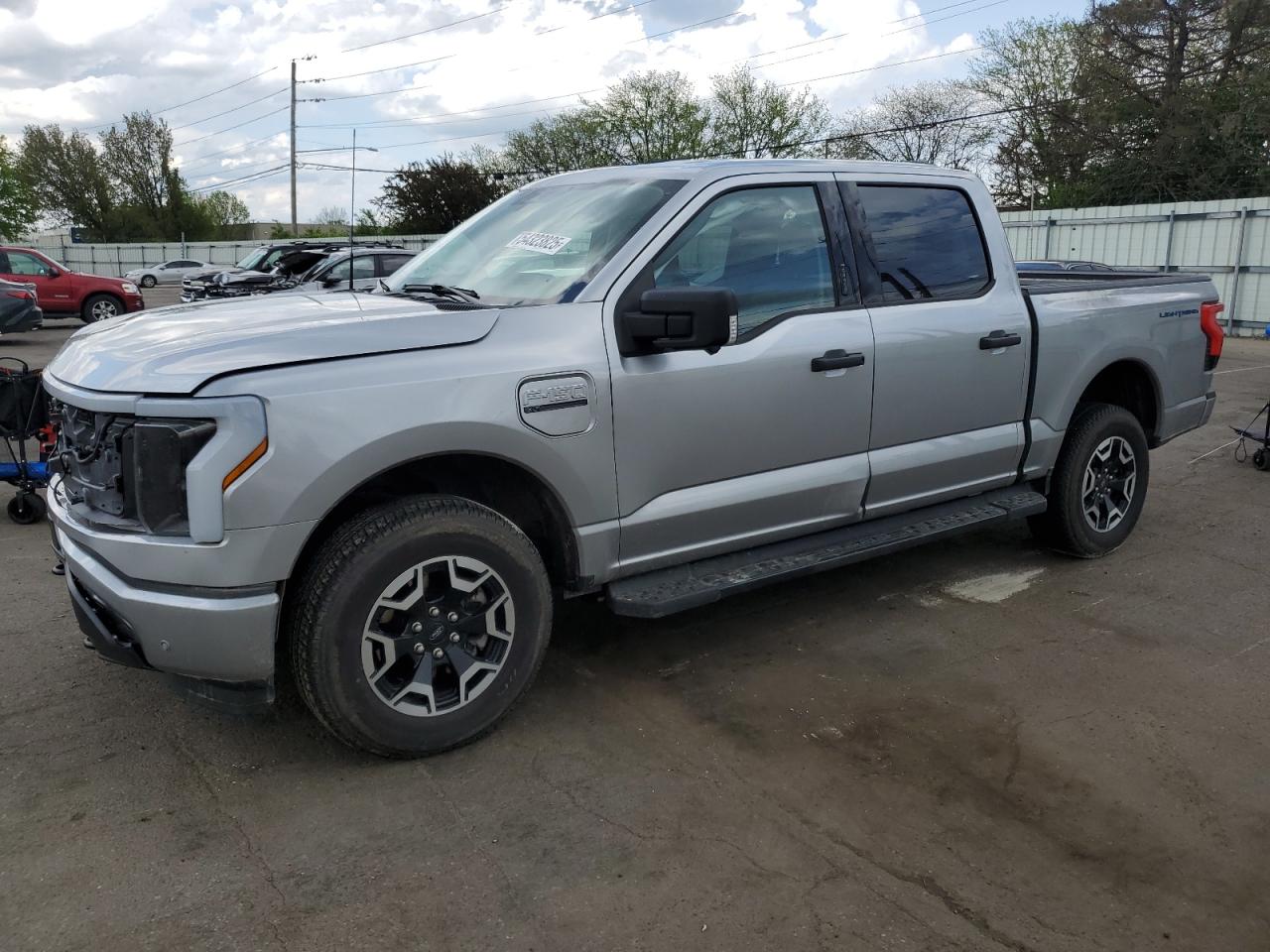 FORD F-150 LIGHTNING PRO