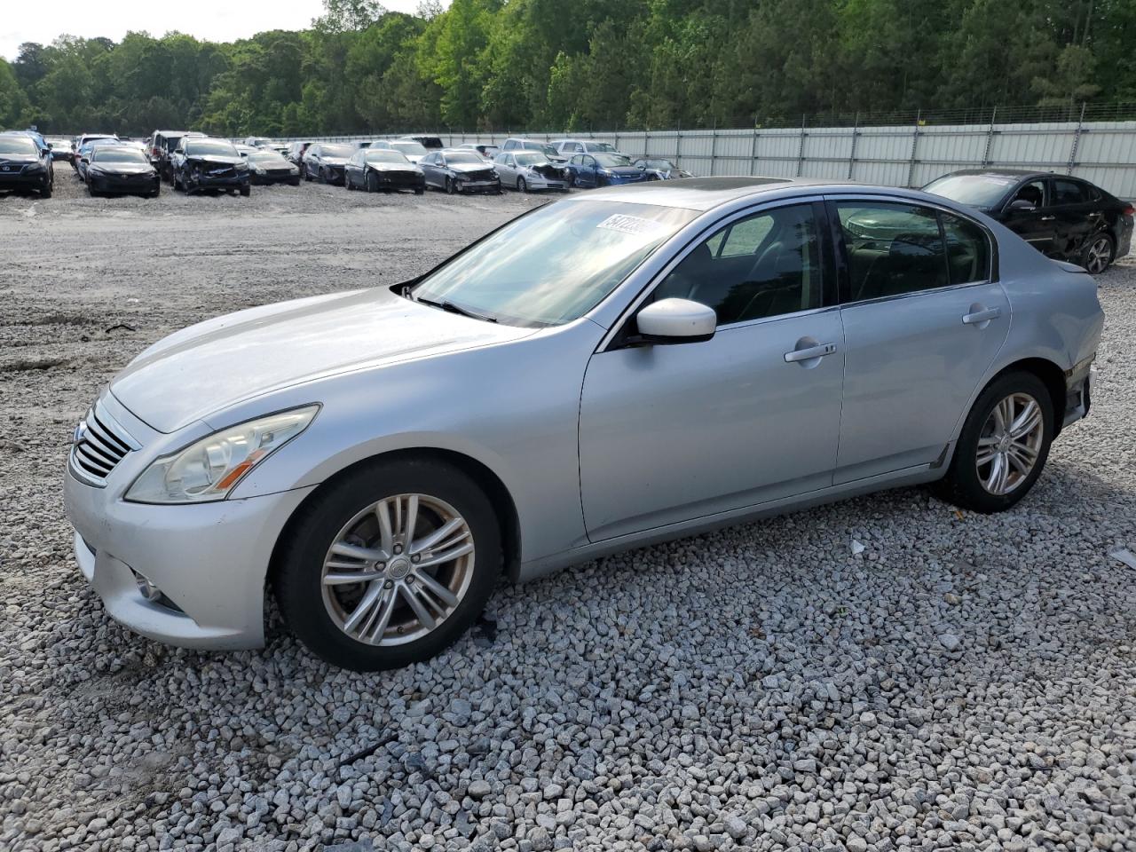 INFINITI G37 BASE