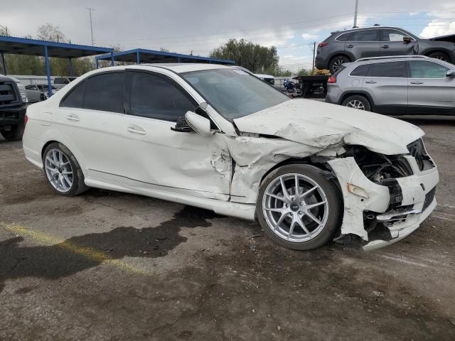 Vin: wddgf4hb0ca634553, lot: 53722325, mercedes-benz c-class 250 20124