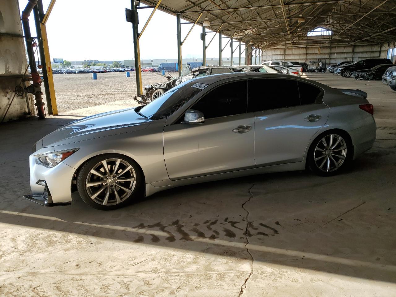 INFINITI Q50 PREMIUM